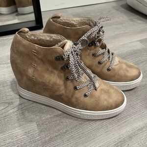 Heeled Suede Booties